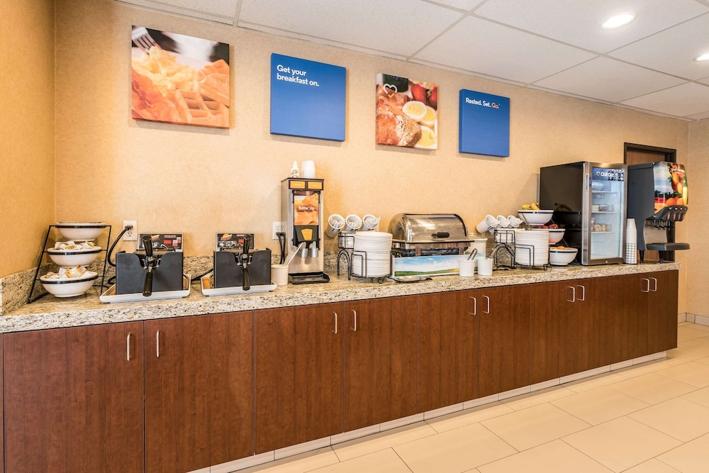 Comfort Inn and Suites Hermiston, OR 40/47
