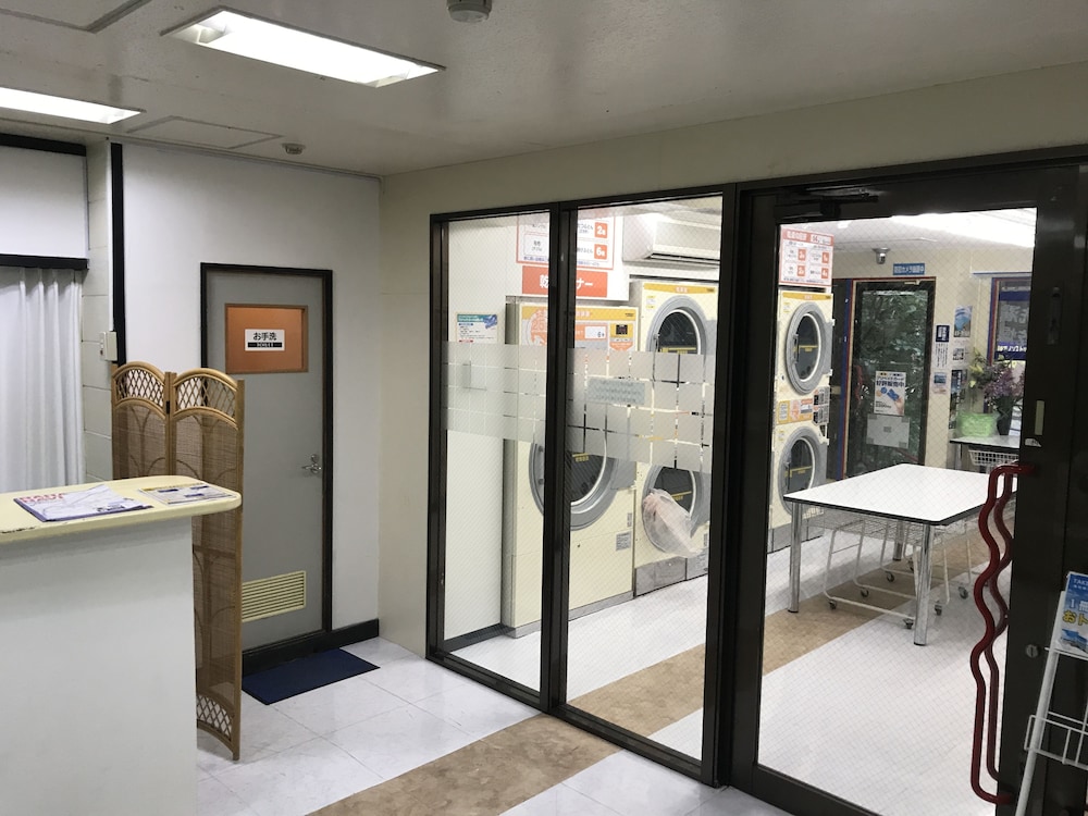 Kokusai Towns Inn 3/72