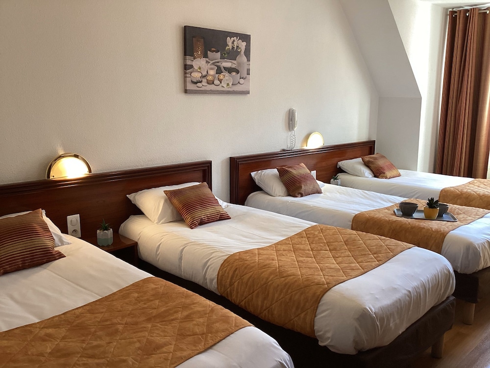 HOTEL ANGELIC-MYRIAM 20/63