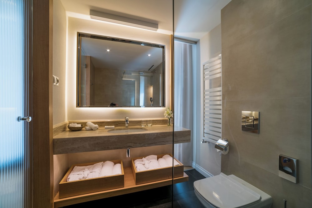 غرفة بريميوم بسرير كينج، B&B Hotel Rzeszow Centrum 10/10