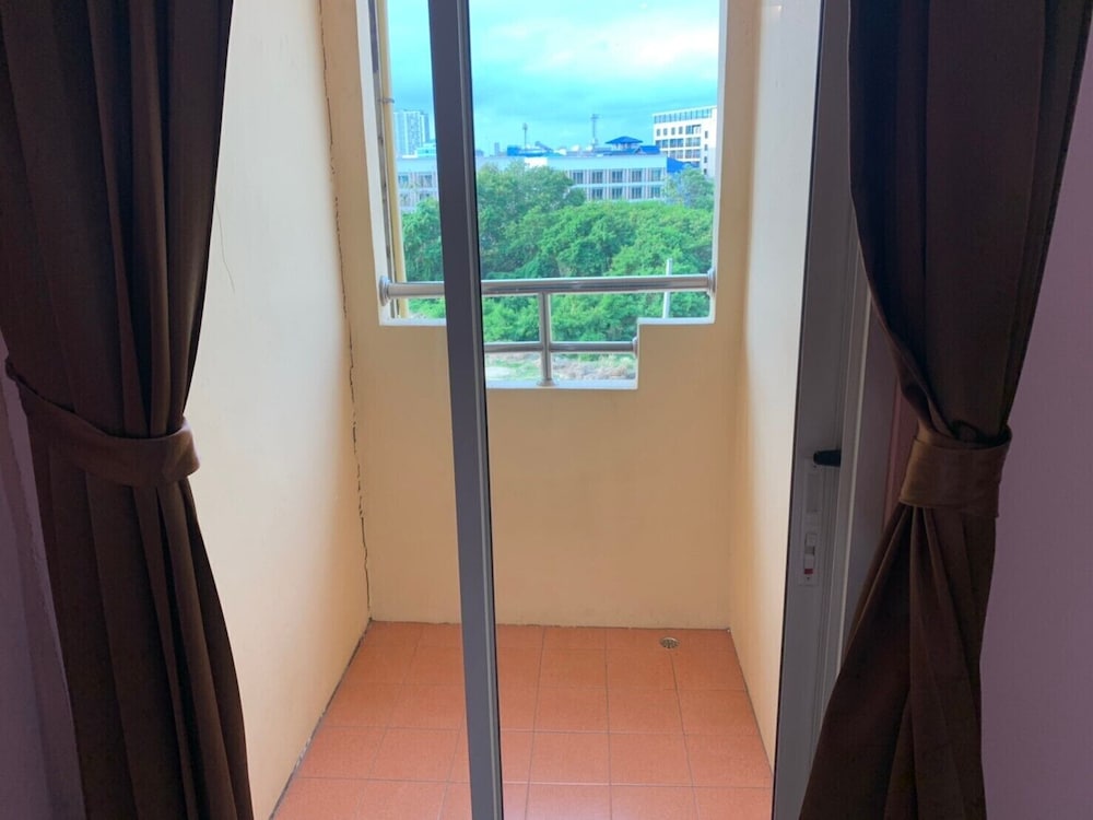 A A Pattaya Ville Hotel 34/48