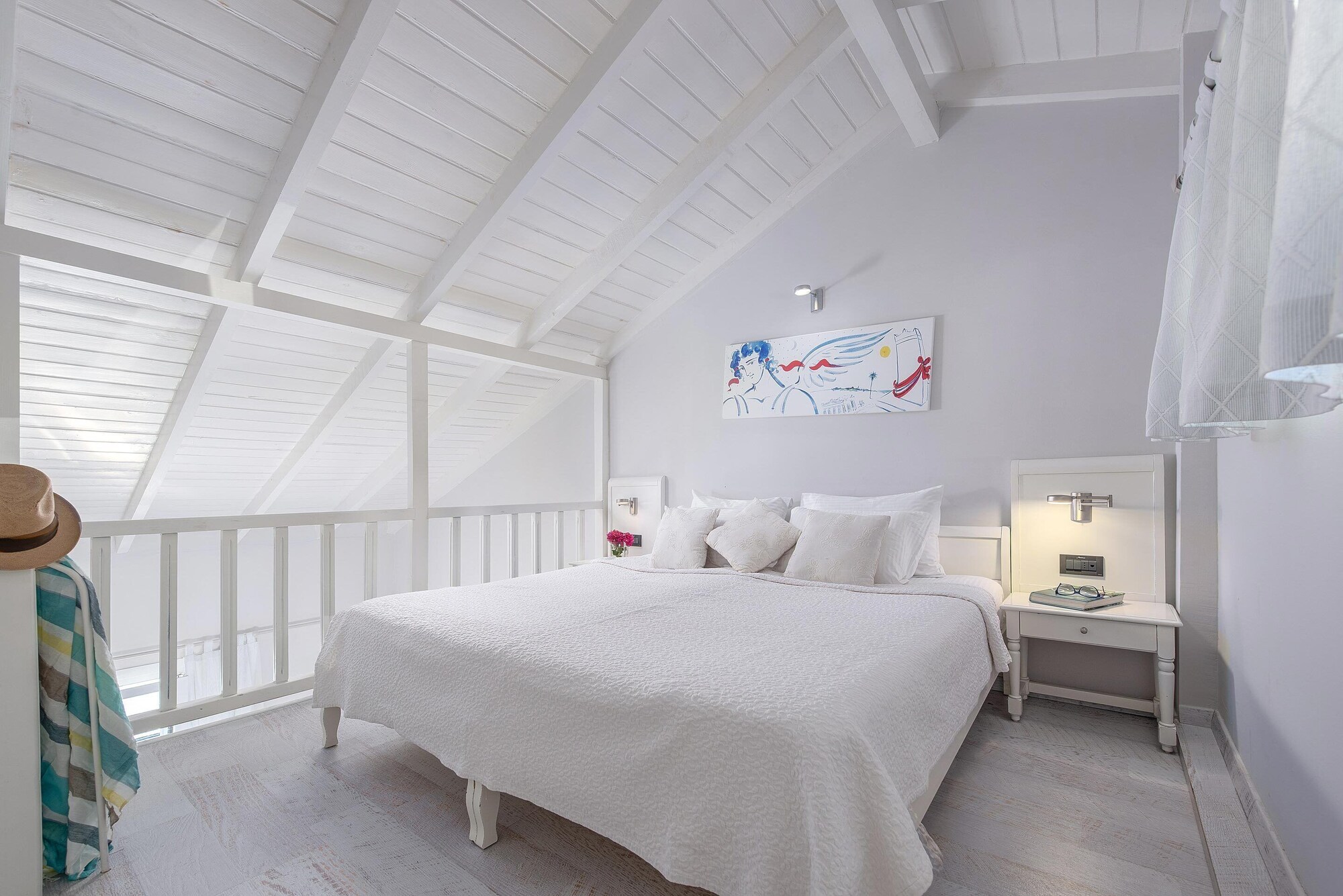 Maisonette, Queen Bed, Sea View, Sofa