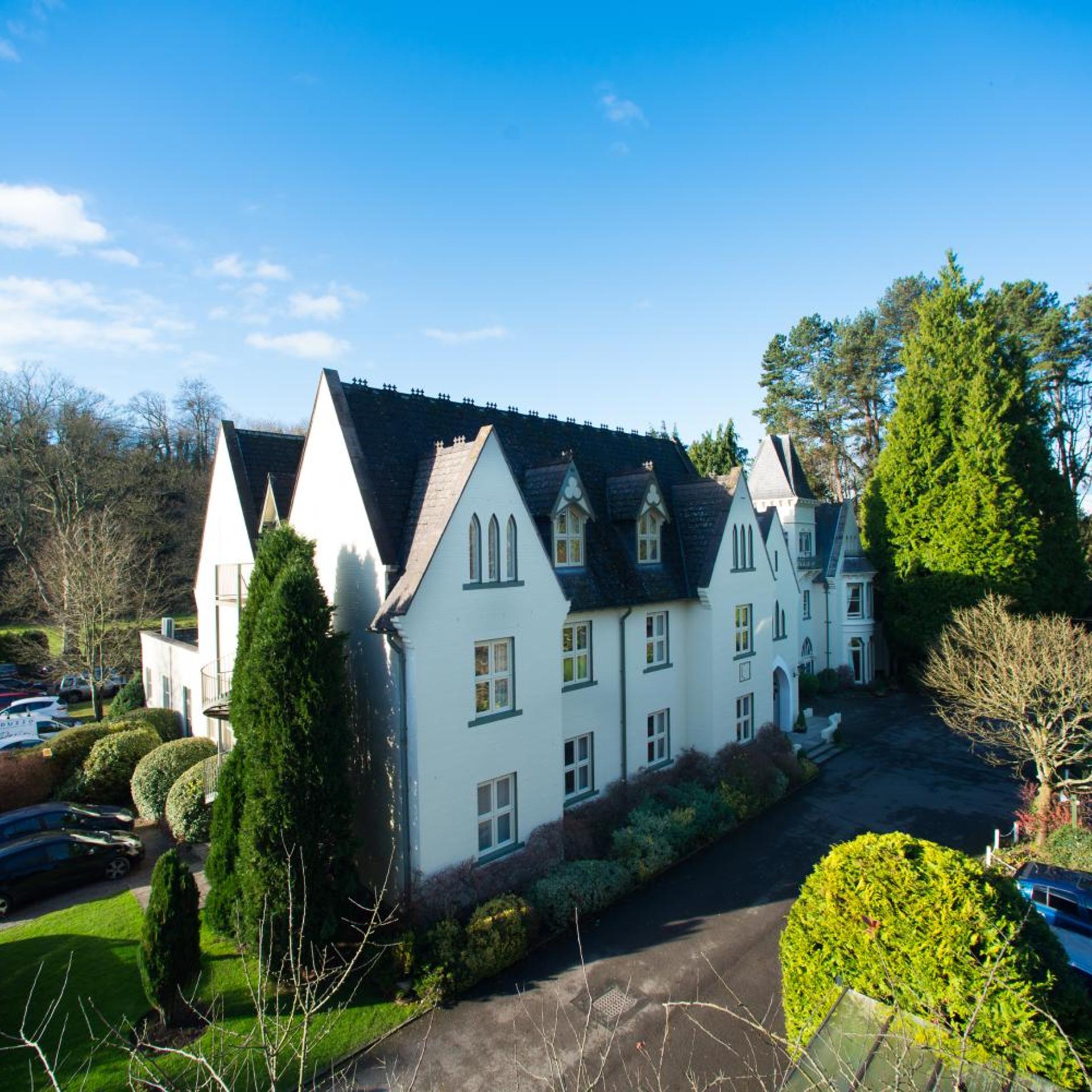 The Glen Yr Afon House Hotel 5/61