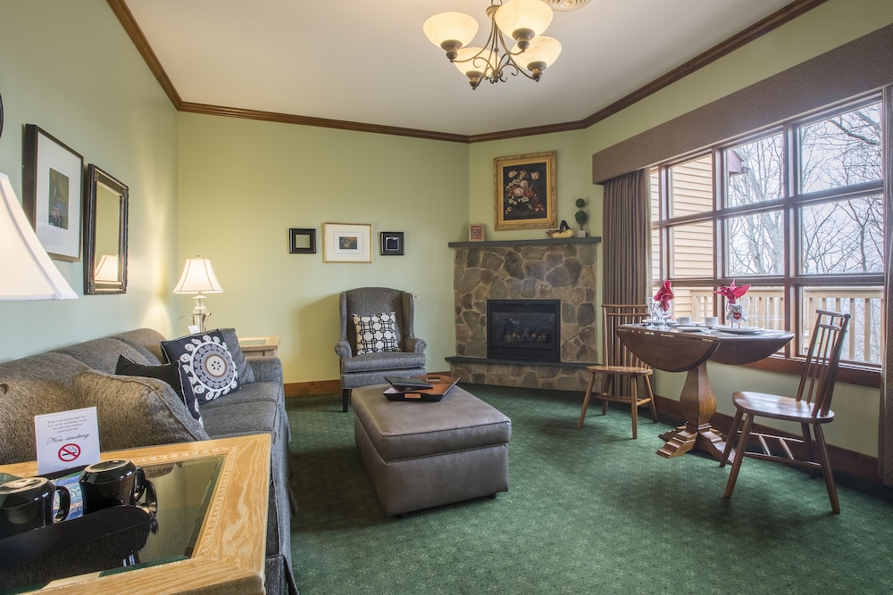 Stroudsmoor Country Inn 40/67
