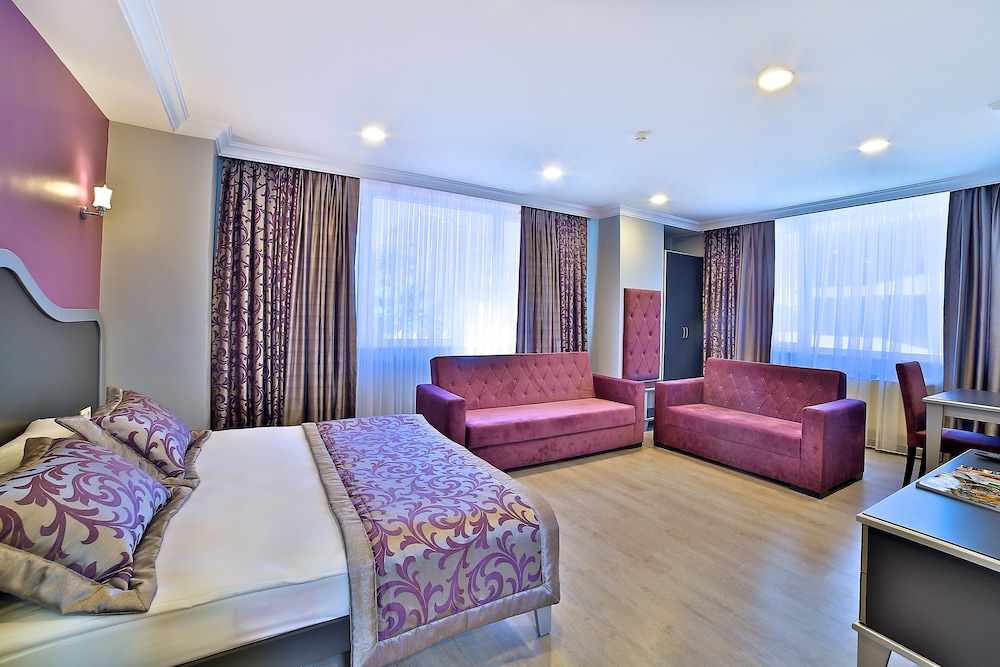 The Hera Premium Hotels 27/49