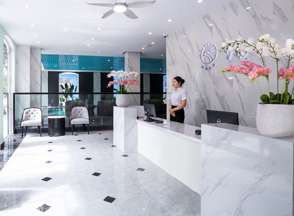 Paralia Hotel Phu Quoc 10/50