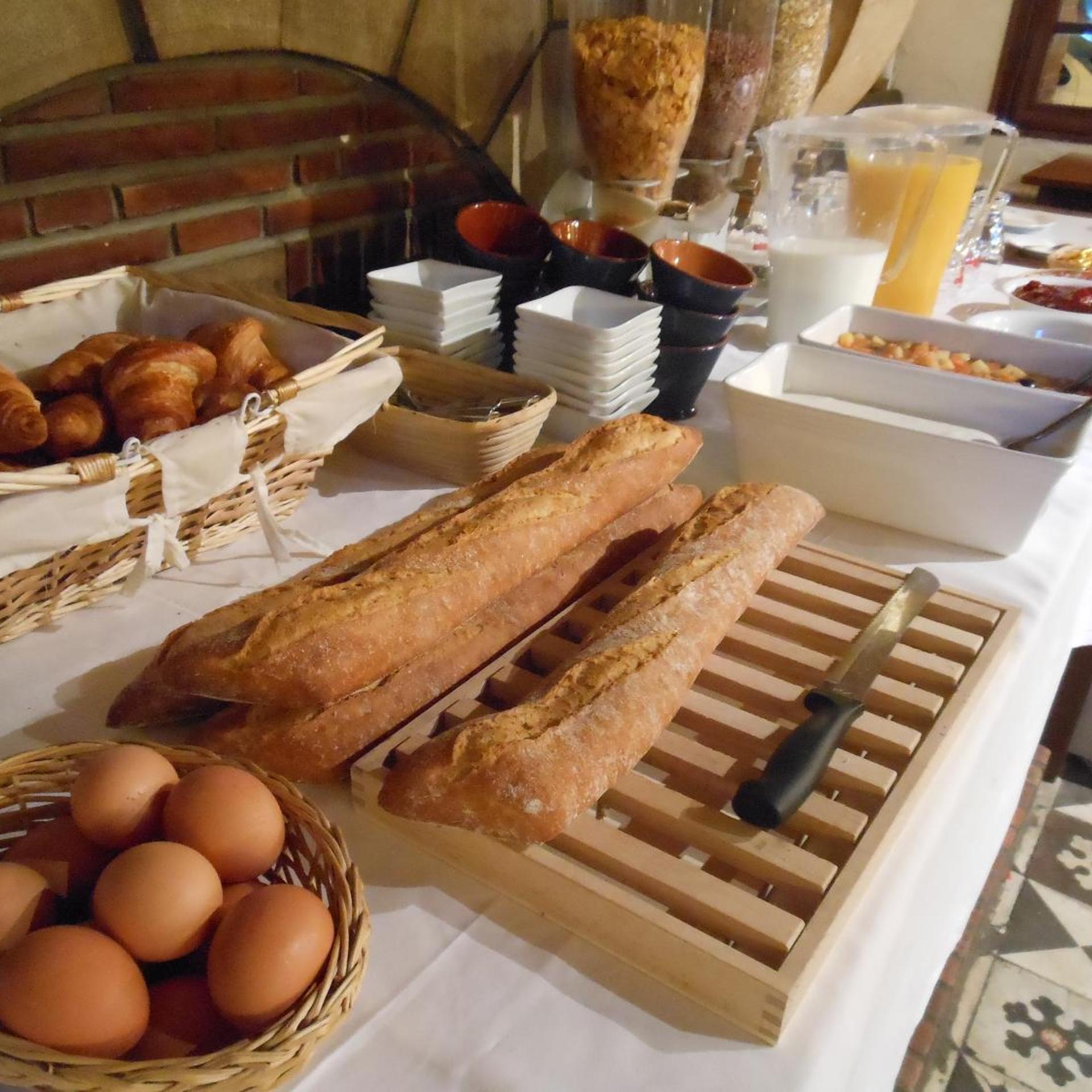 LOGIS HOTEL ECU DE FRANCE 36/45
