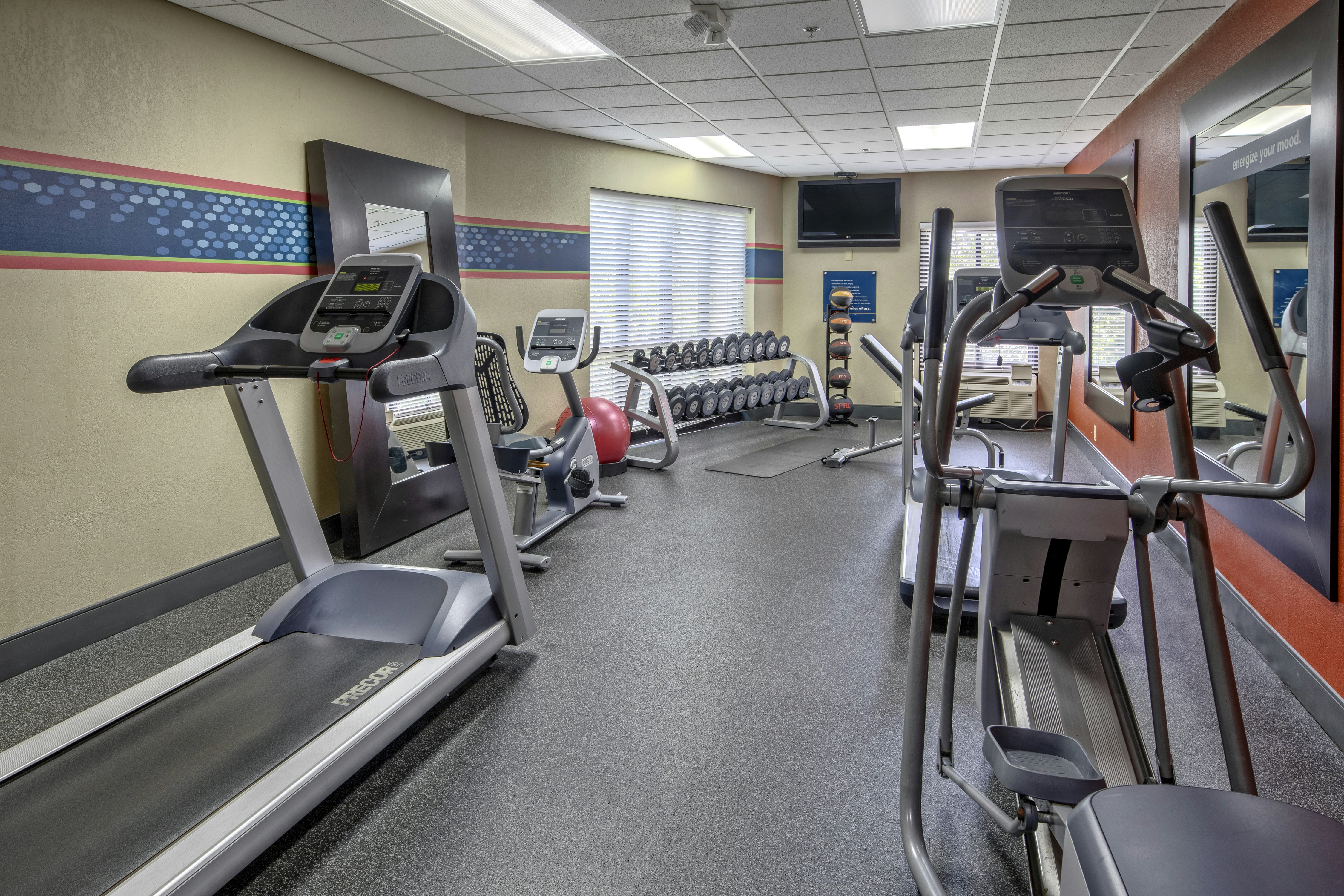 Hampton Inn Corinth 23/32