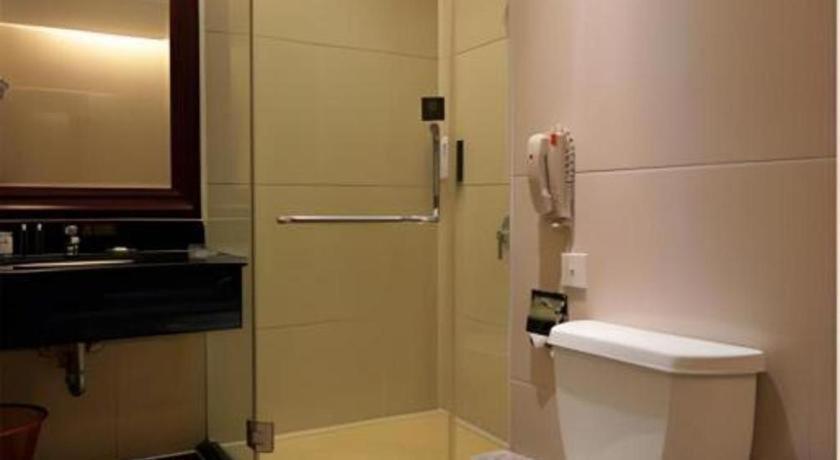 Borrman Hotel Dongguan Changping Avenue 58/59