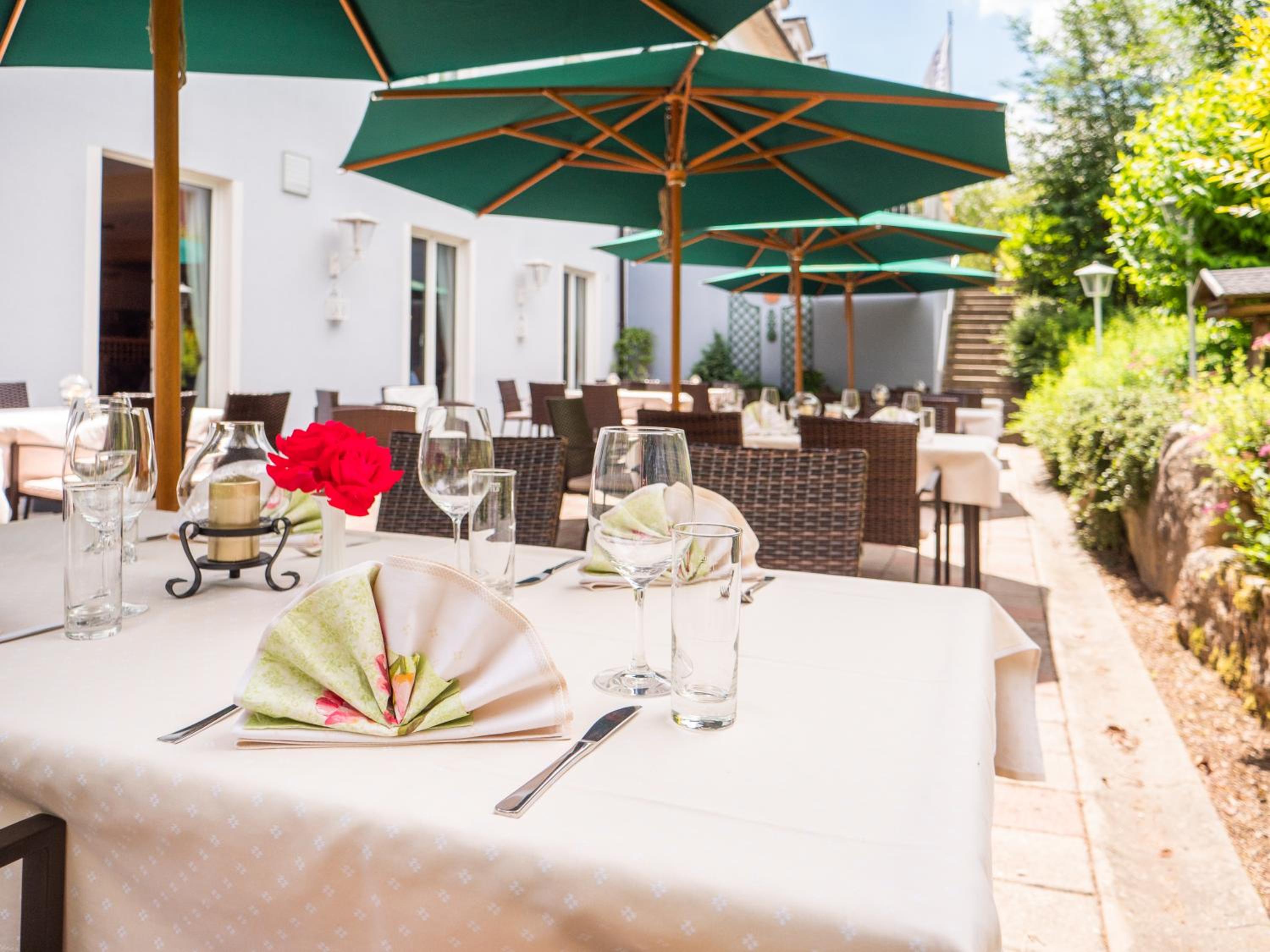 Altmuhlberg Hotel & Restaurant 11/15