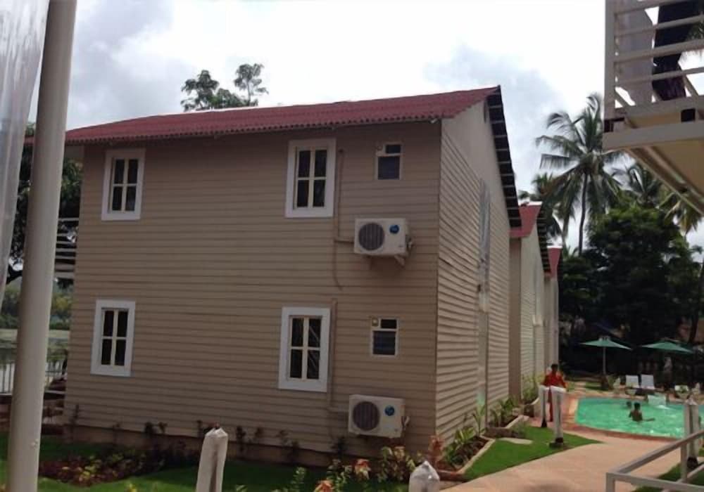 Kalki Resort And Cottages Baga 1/17