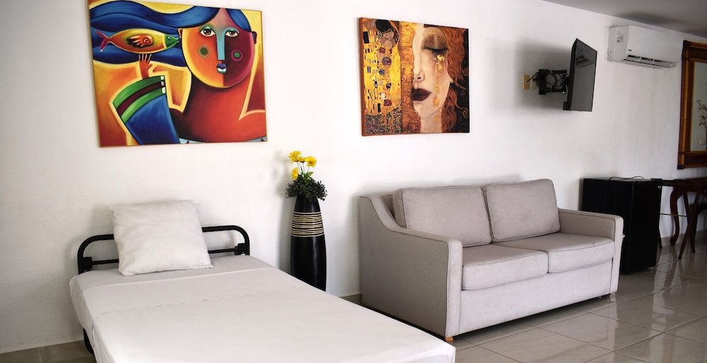 Illusion Hotel Boutique 51/73