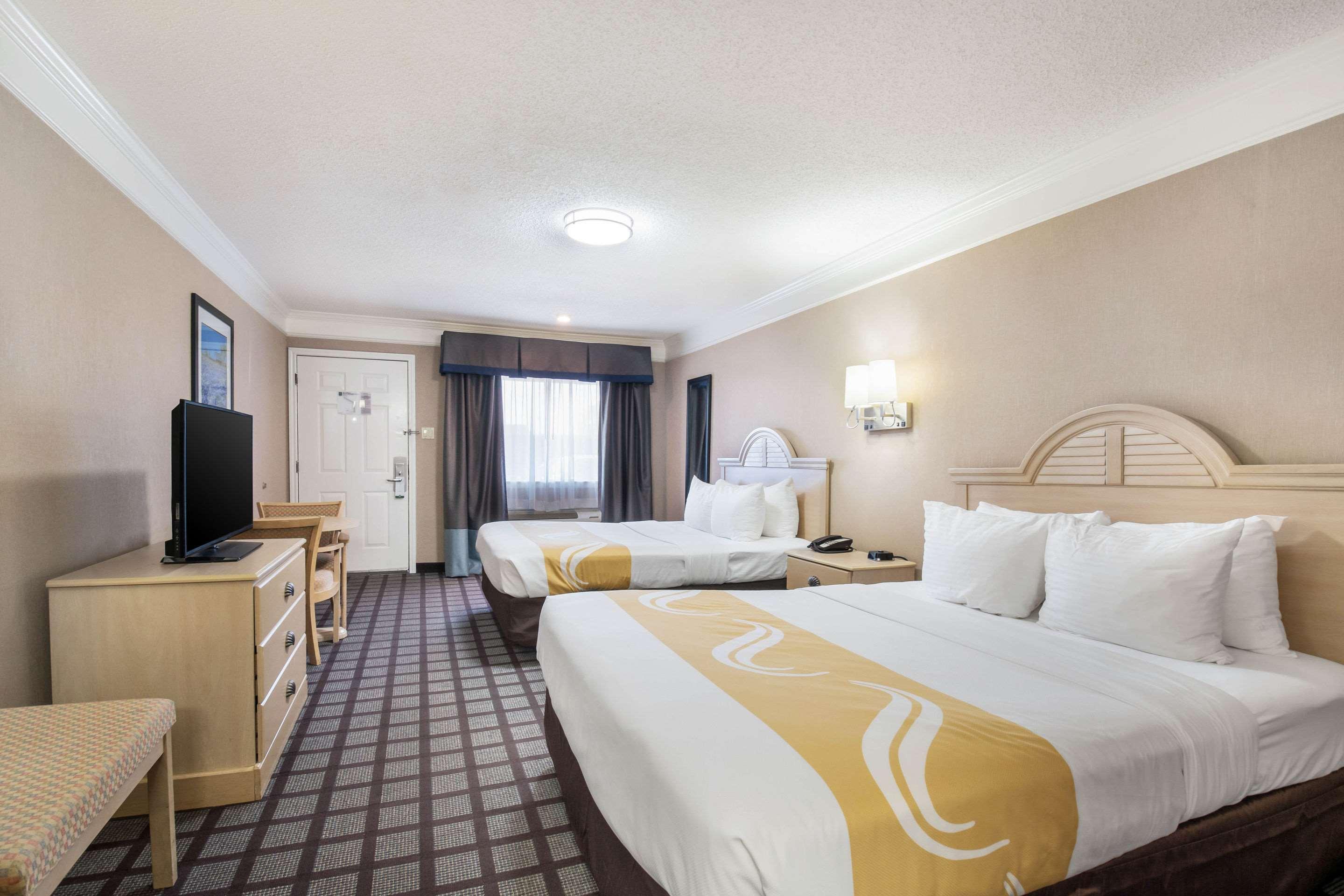 Upgrade, 2 Queen Beds