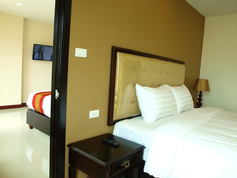V Residence 12/26