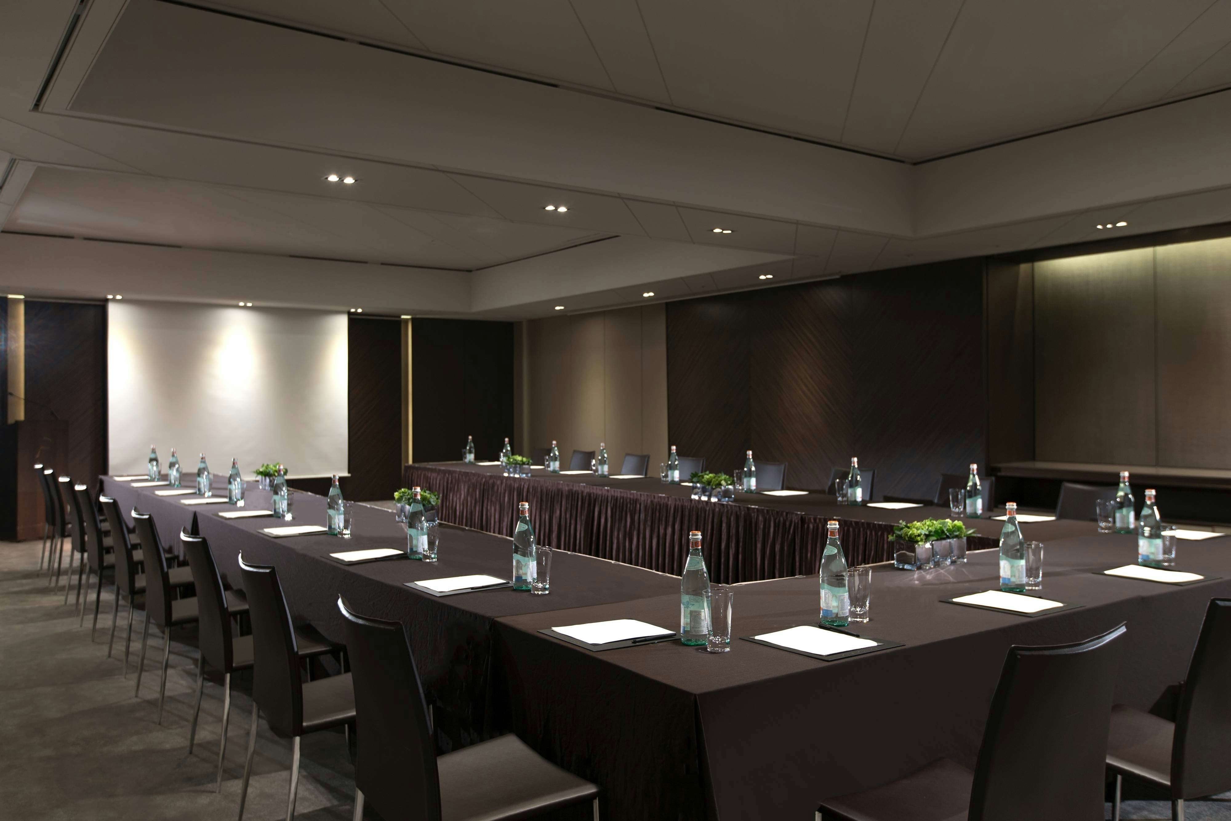 THE PLAZA SEOUL, AUTOGRAPH COLLECTION 45/47