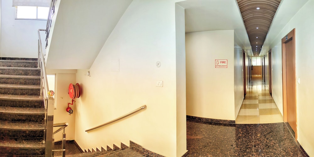 Elite Suites Mint Gomti Nagar 25/50
