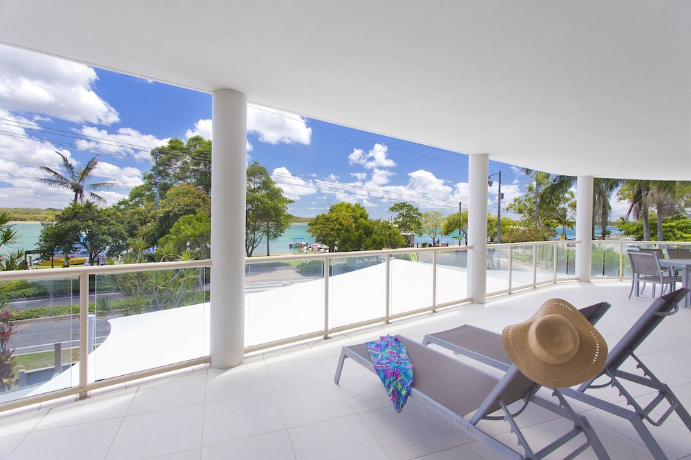 OFFSHORE NOOSA RESORT 40/78