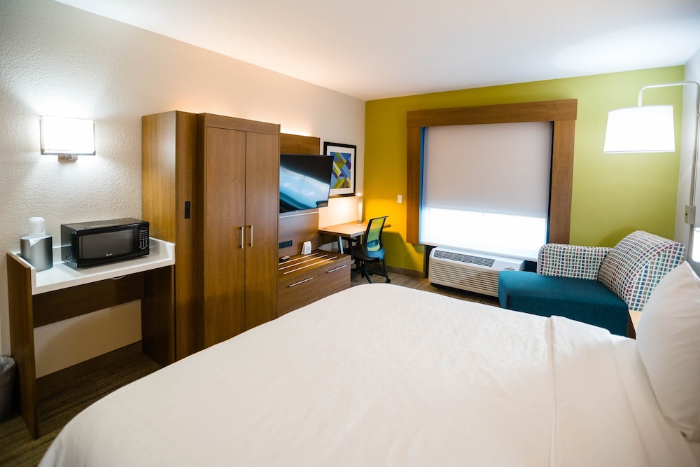 Holiday Inn Express Hoteland Suites Knoxville Farragut 18/63