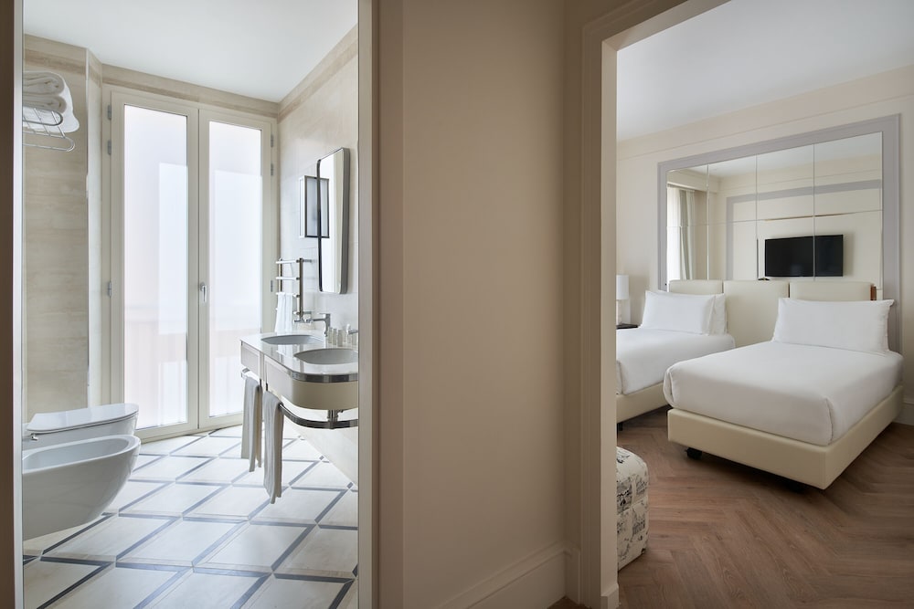 UNAHOTELS Trastevere Rome 18/80