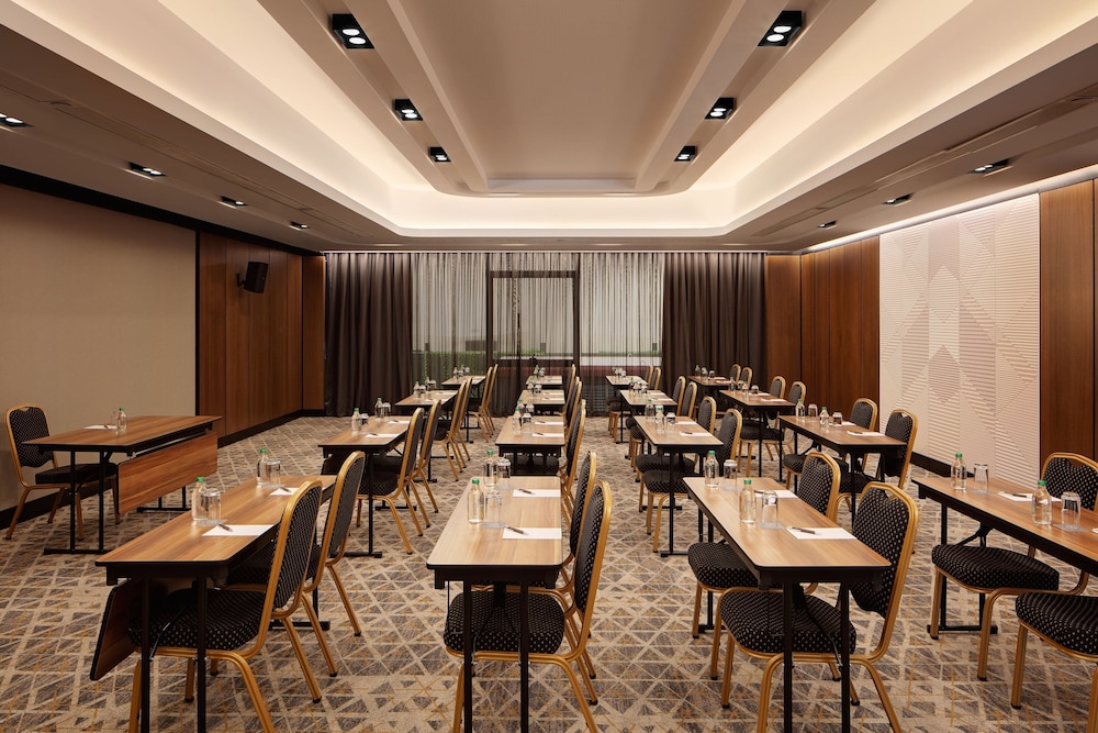 Sheraton Istanbul Esenyurt 40/50