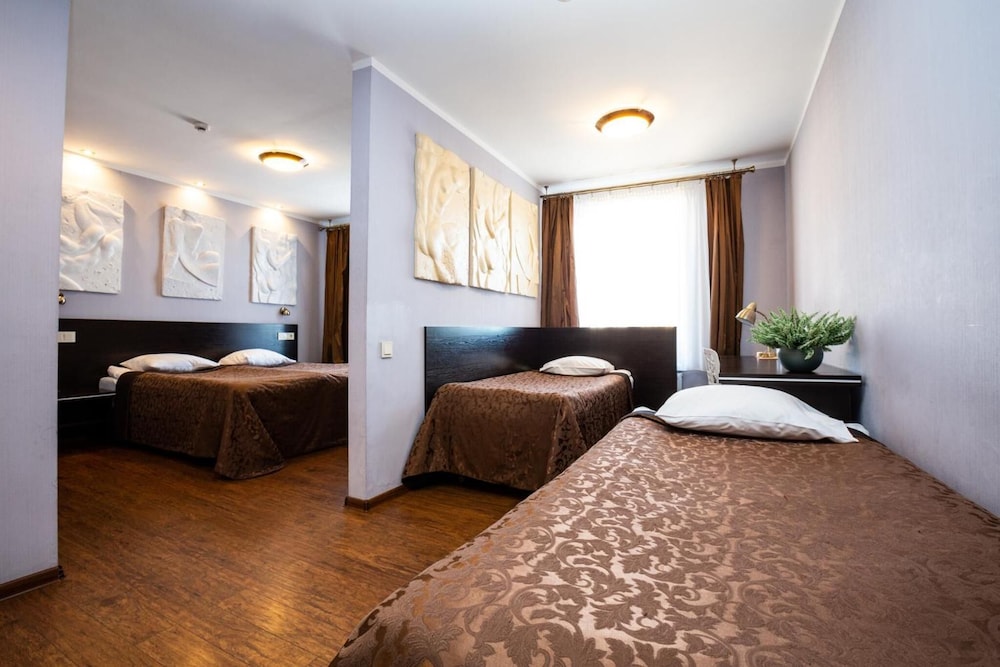 Primo Hotel 18/69