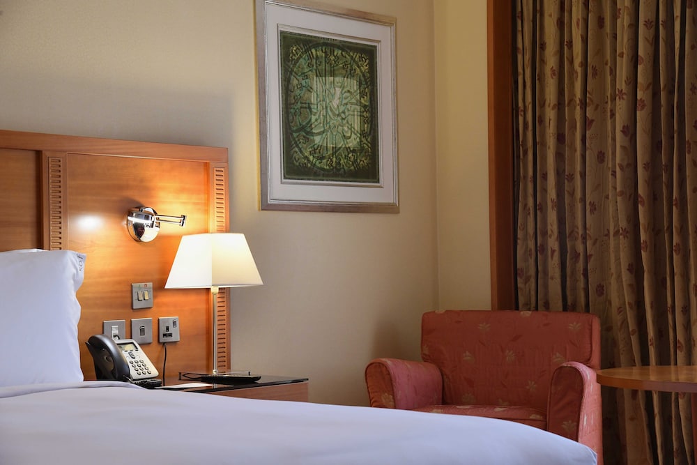 Holiday Inn Kuwait 38/79