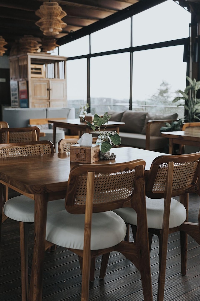 Maxone Hotels Pandawa Ubud 51/61