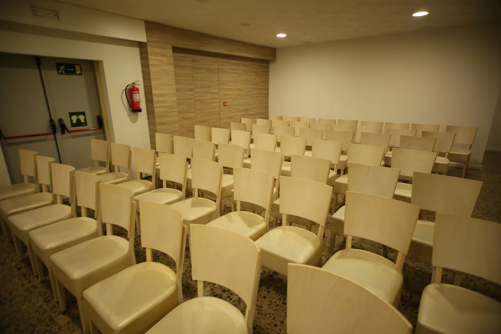 Hotel Canyelles Playa 36/48