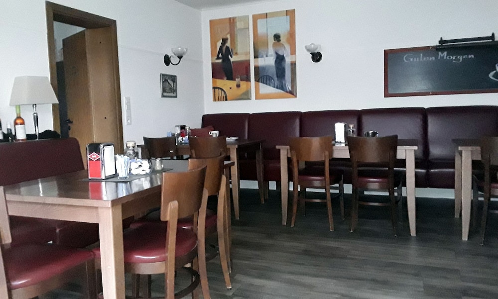 Lieth Hotel Grünreich 33/50