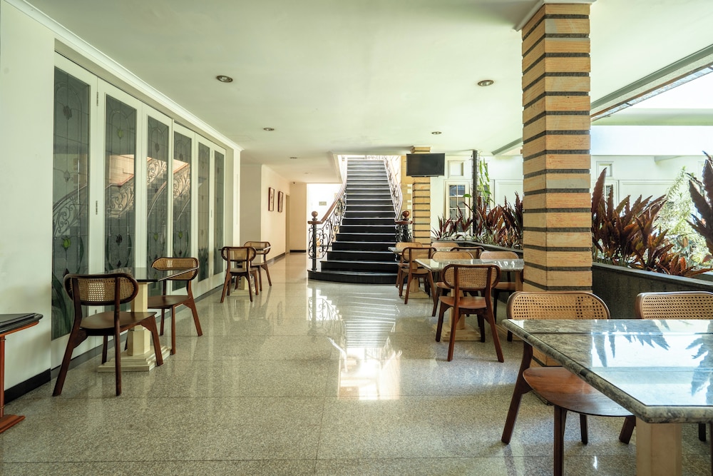 Cove Ottenville Boutique Hotel 49/50