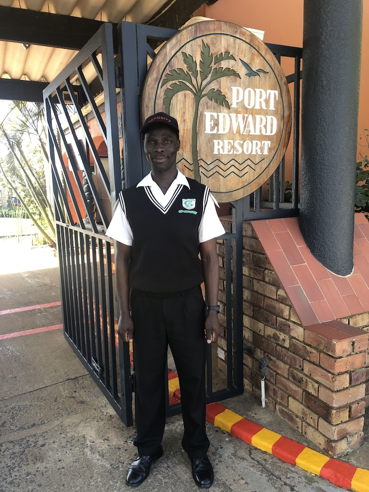 Port Edward Holiday Resort 5/50