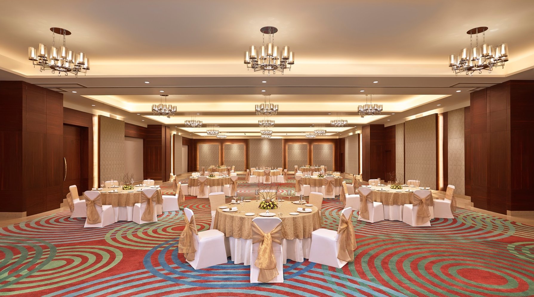Taj Damdama Lake Resort & Spa, Gurugram 20/27
