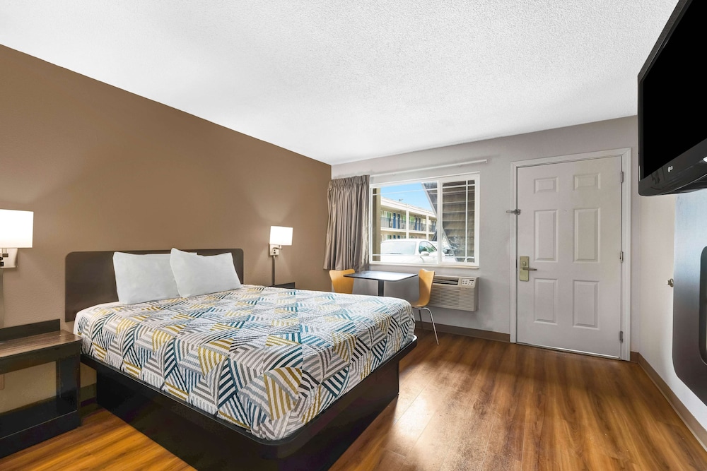 Motel6 Portland, OR - Downtown 11/43