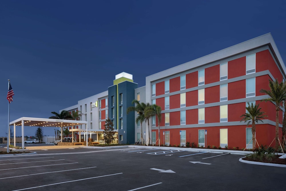 Home2 Suites by Hilton Orlando International Drive South in ORLANDO - FL