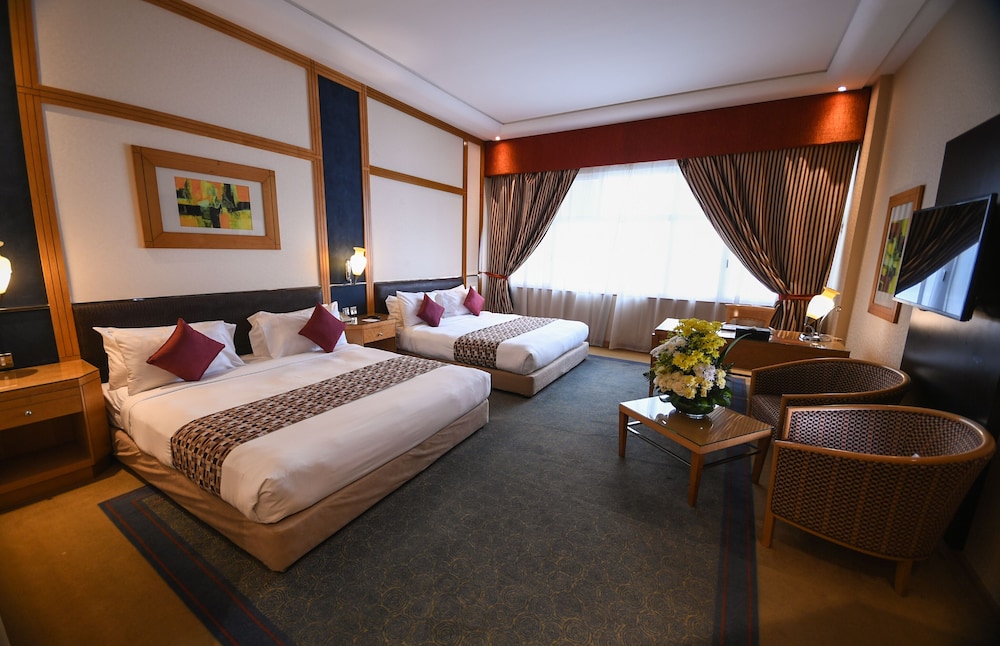 The Juffair Grand Hotel 32/62
