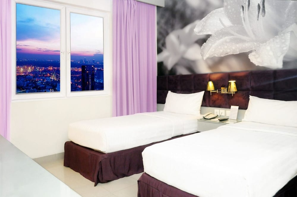 Royal Palm Hotel And Conference Center 17/58