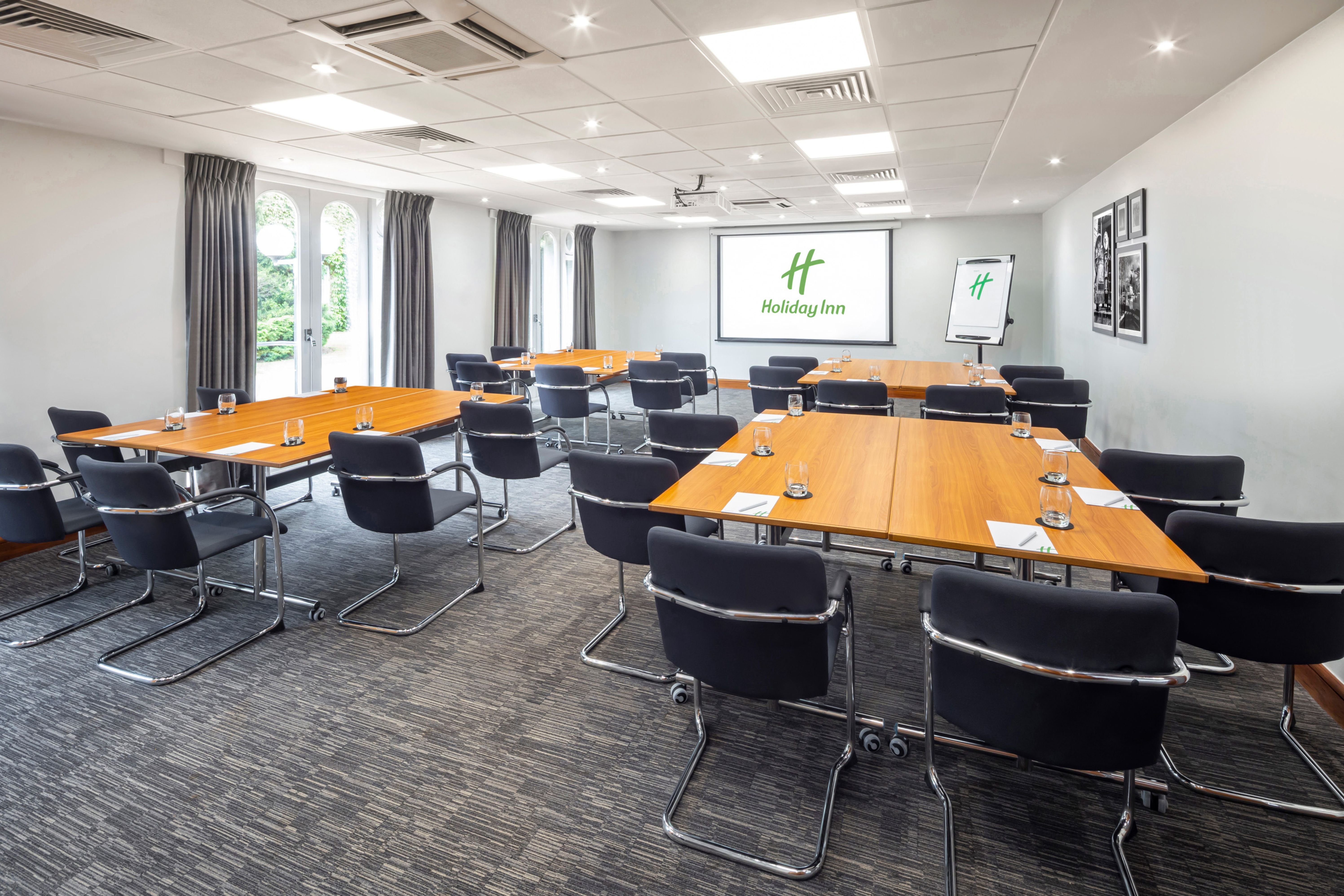 Holiday Inn Gloucester Cheltenham 34/49