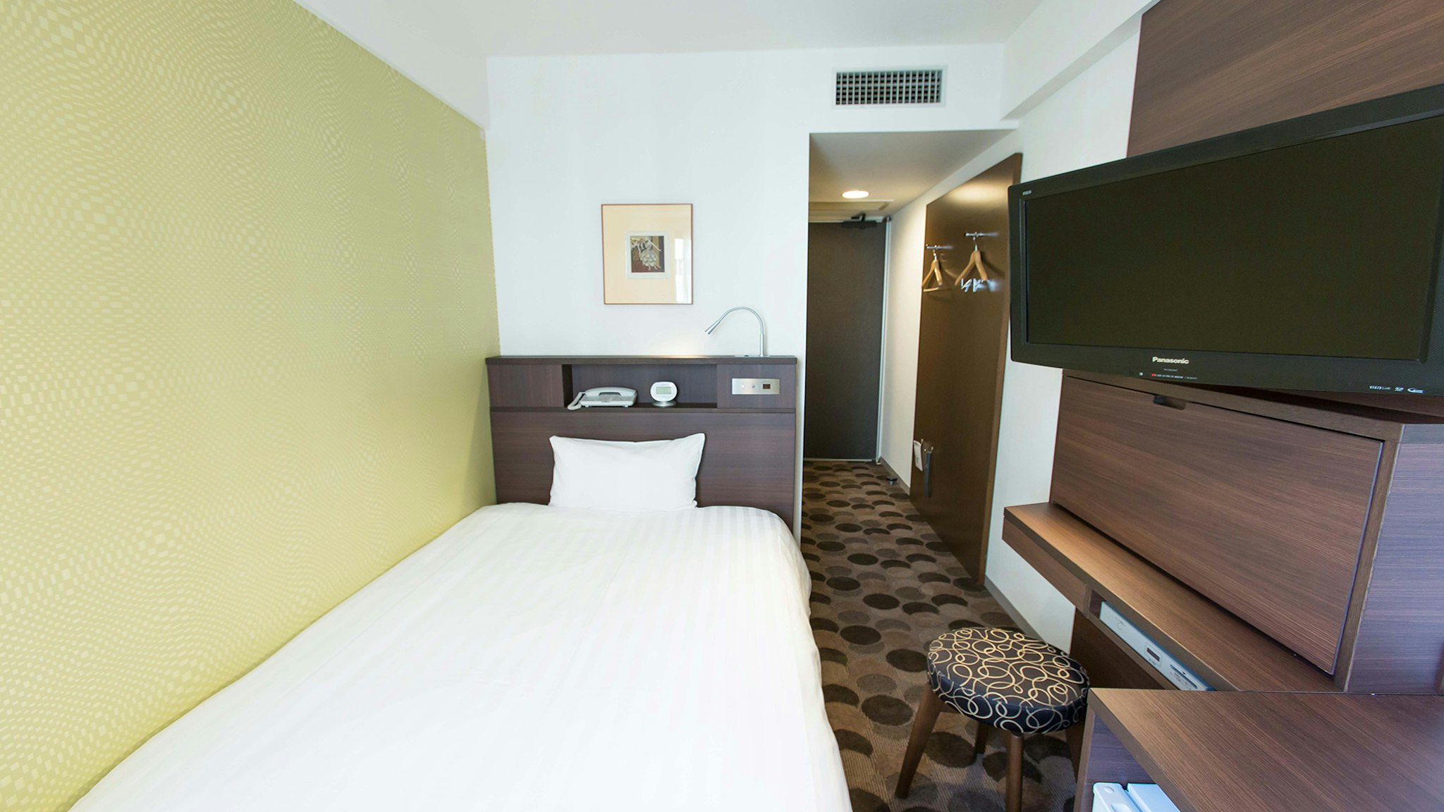 Room, Single
