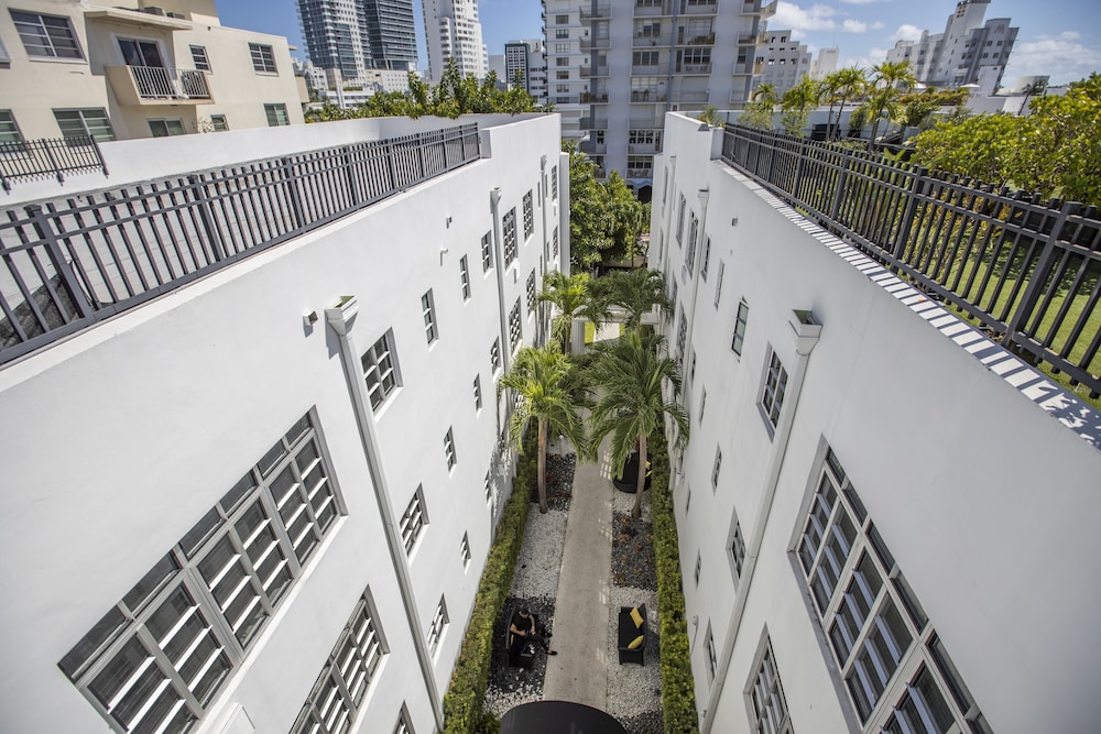 LINCOLN ARMS SUITES in MIAMI BEACH - FL