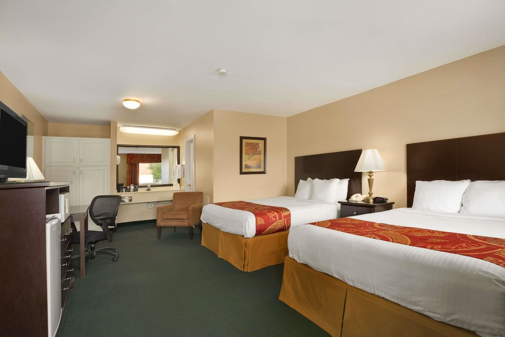 Days Inn By Wyndham Alexander City 5/20