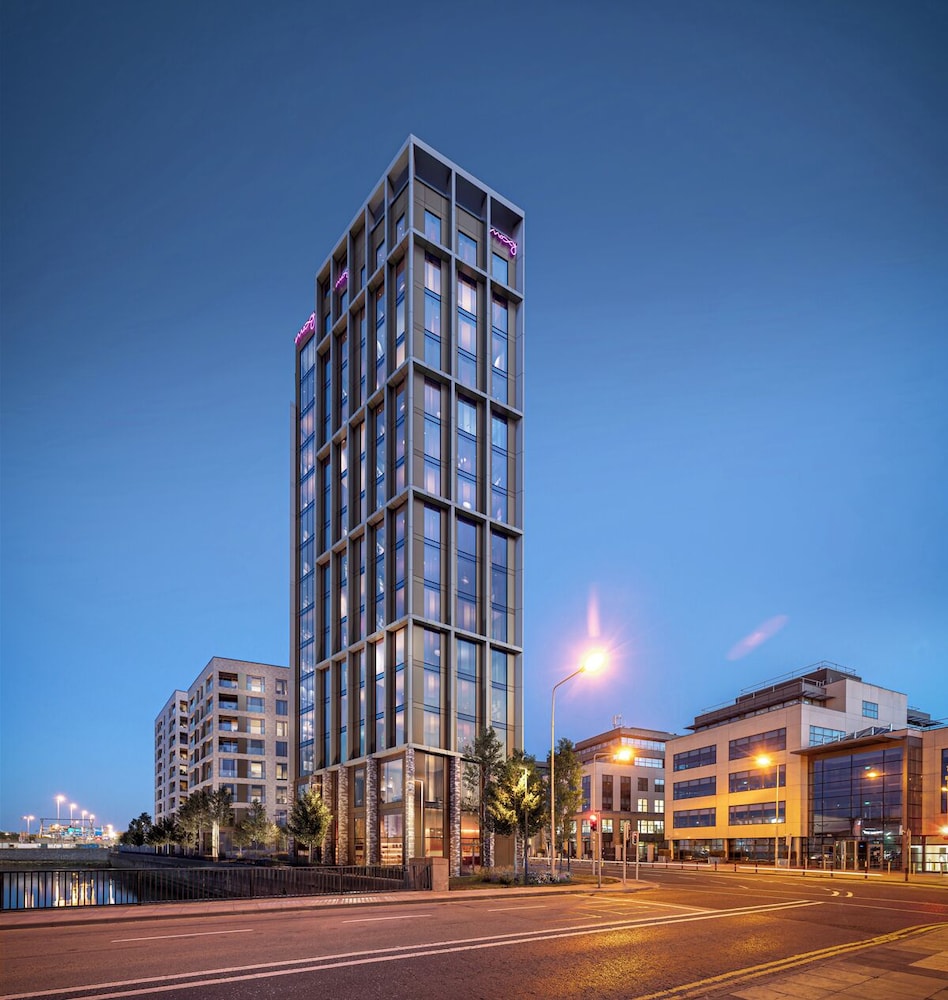 Moxy Dublin Docklands in DUBLIN