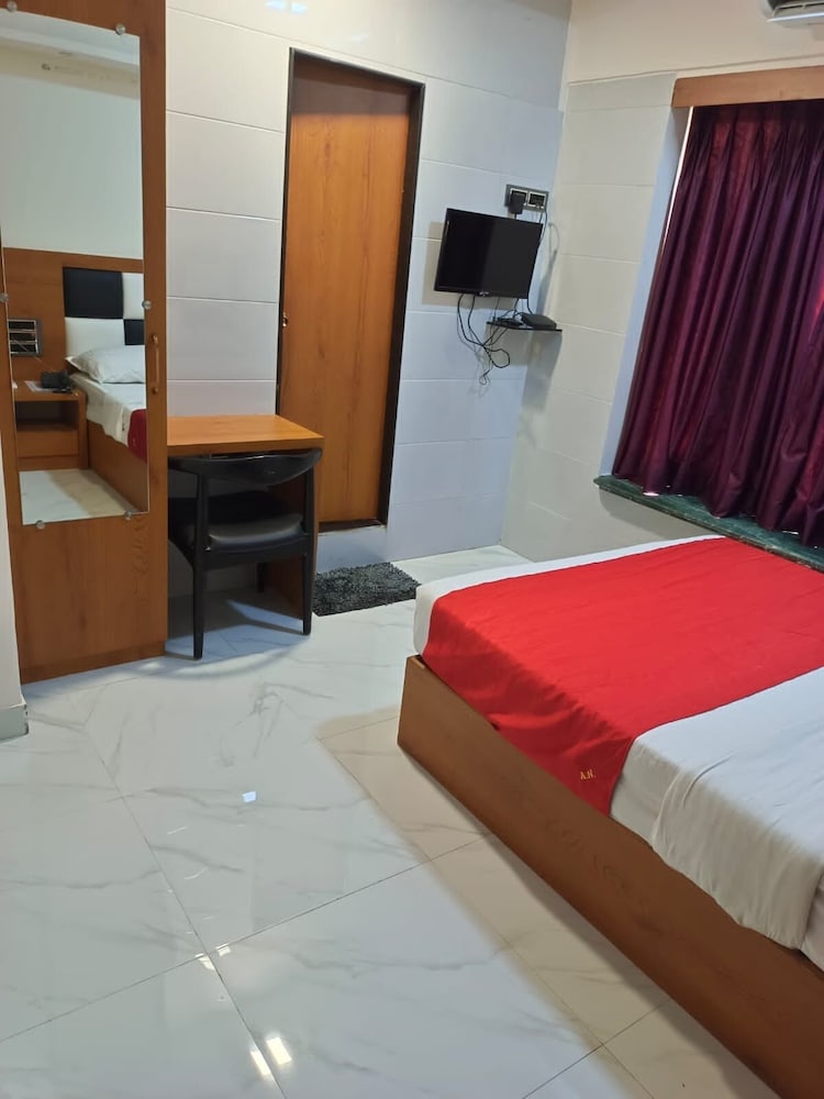 Hotel Airport Annex 13/36