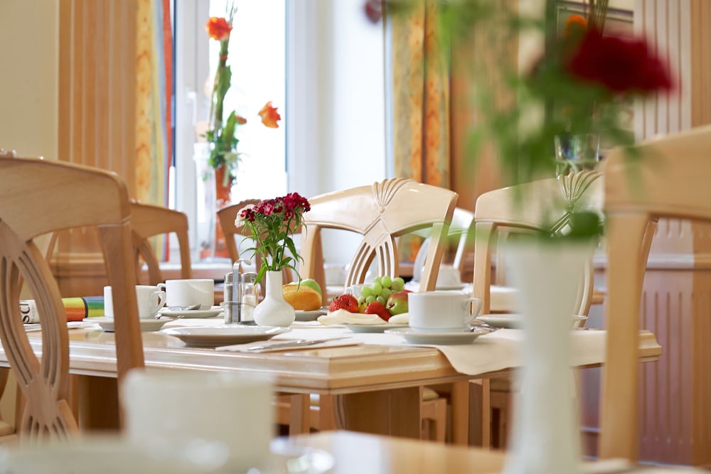 City Partner Hotel Adria 72/84