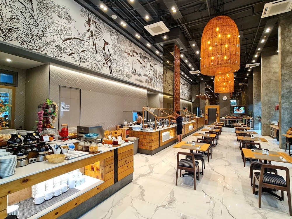 Aisana Hotel Korat 35/50