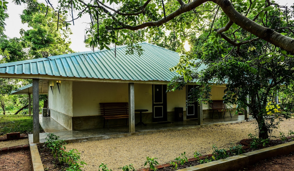 Rangiri Dambulla Resort 2/35