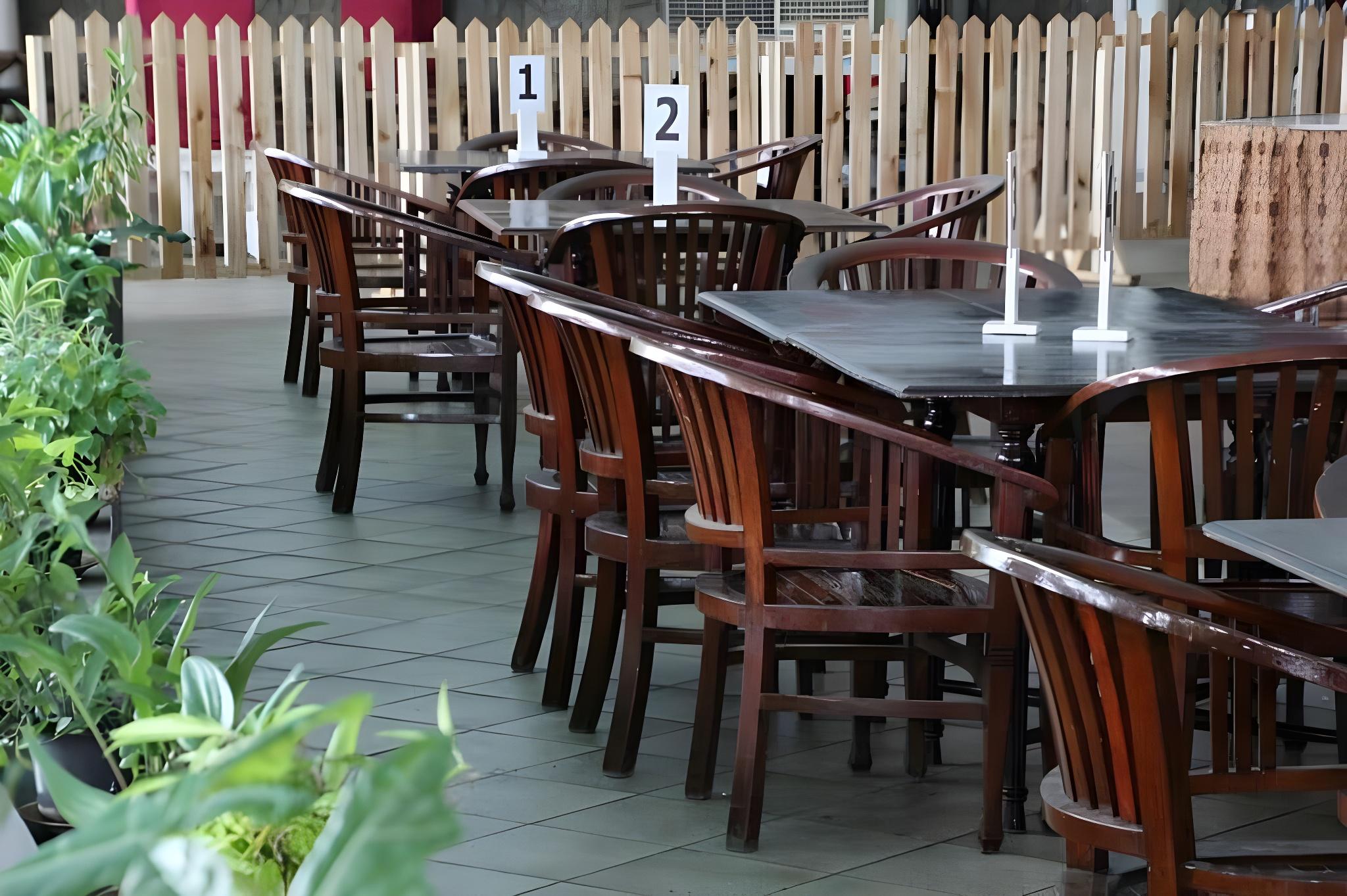 Hotel Sendang Sari 30/40