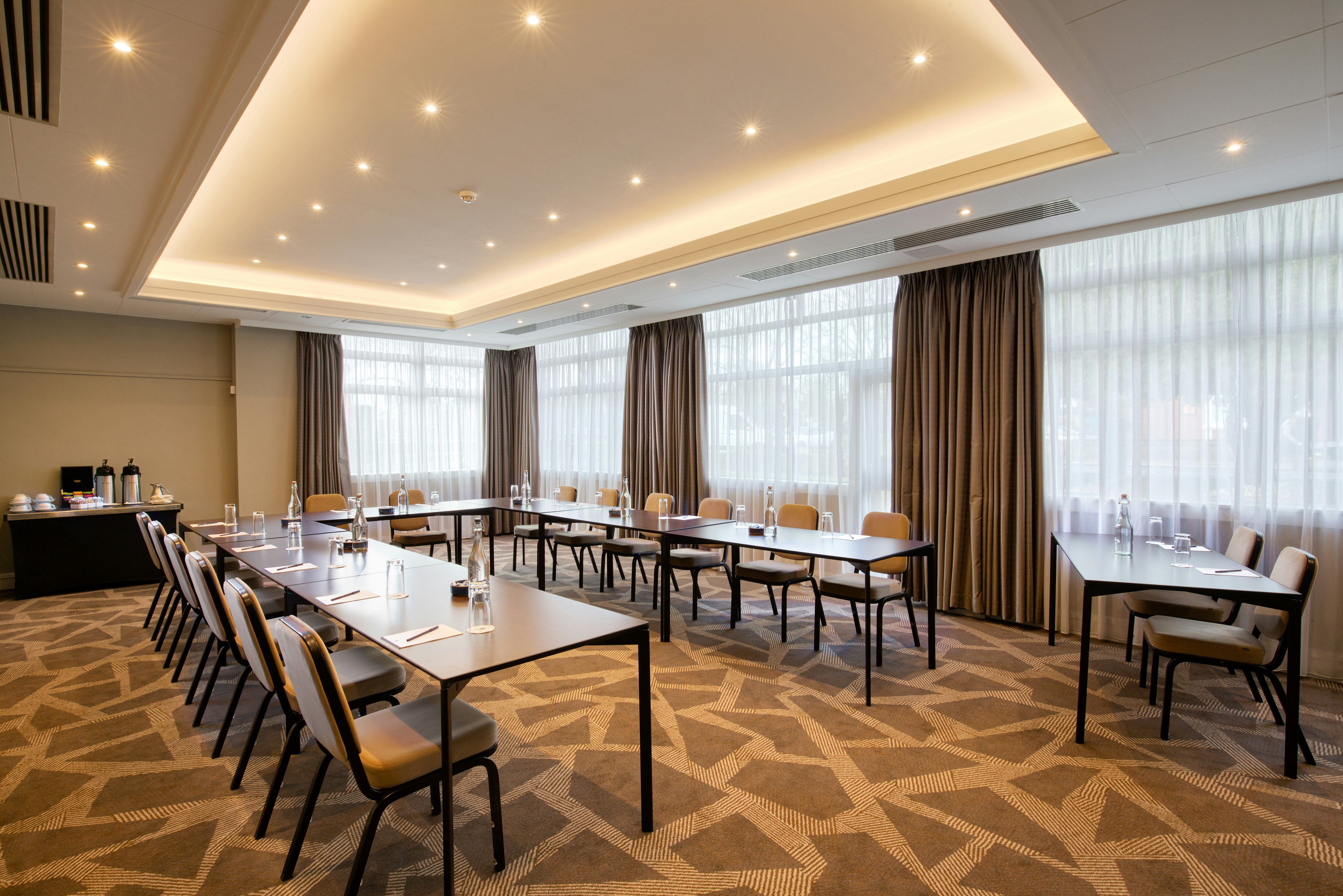Doubletree By Hilton London Ealing Hotel 56/56