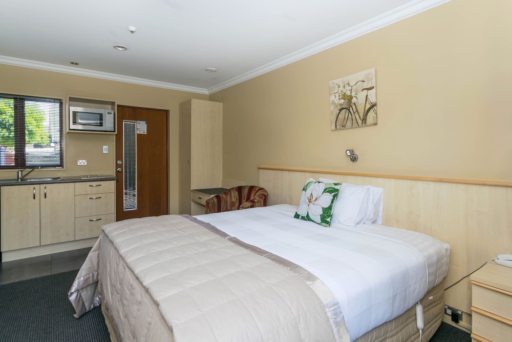 Blenheim Spa Motor Lodge 14/47