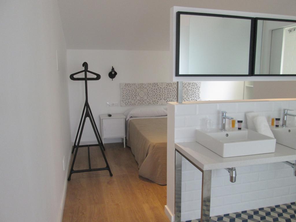 HOTEL VILA DE PREMIA 22/24