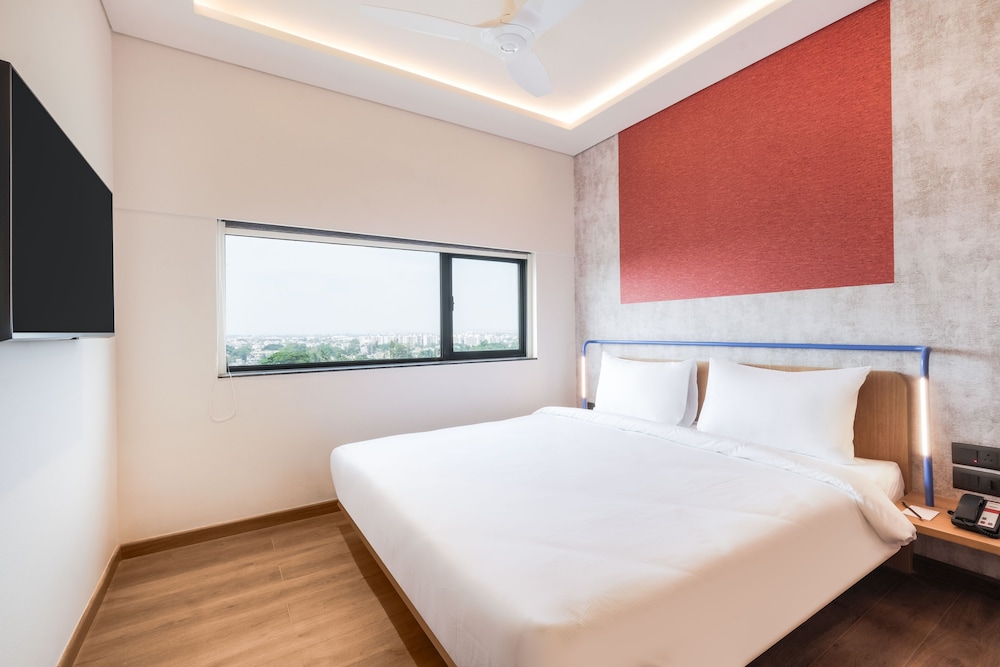 7 Apple Hotel Nashik 9/24